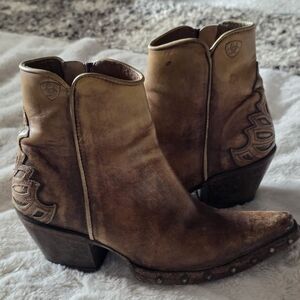 Ariat Distress Studded Women's Brown Ankle Booties